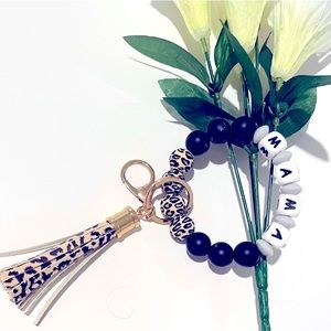 bracelet with keychain animal print